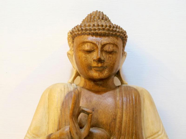 Buddha Statue Holz handgeschnitzt online kaufen